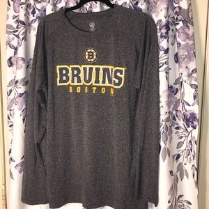 NWT, Boston Bruins Long sleeve shirt